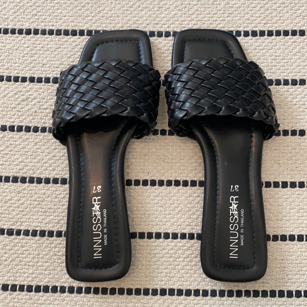 Bottega Veneta Dupes Padded Flats